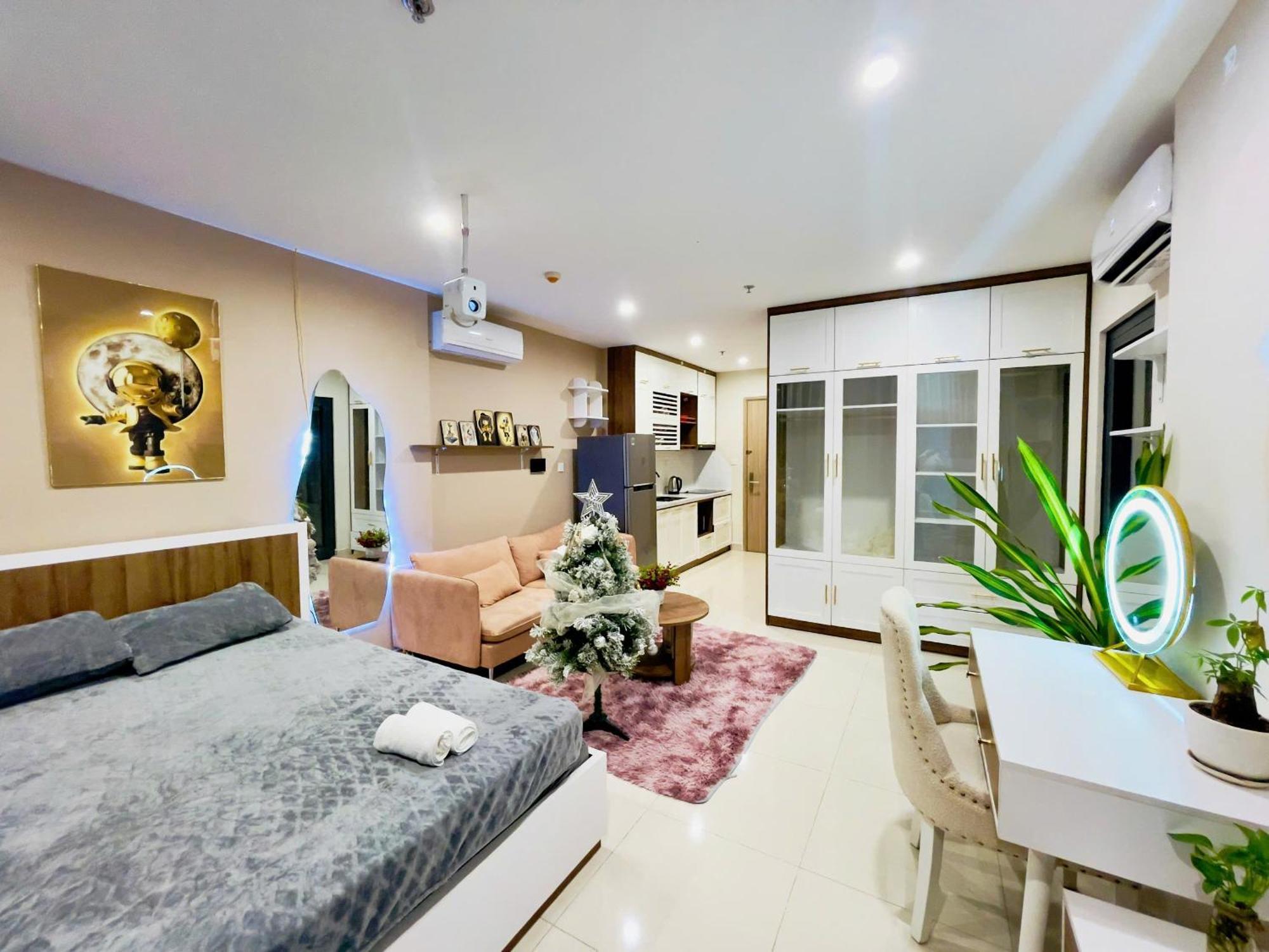 Căn hộ Linh Linh House - Vinhomes Ocean Park